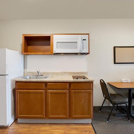 Woodspring Suites Fredericksburg Eksteriør bilde