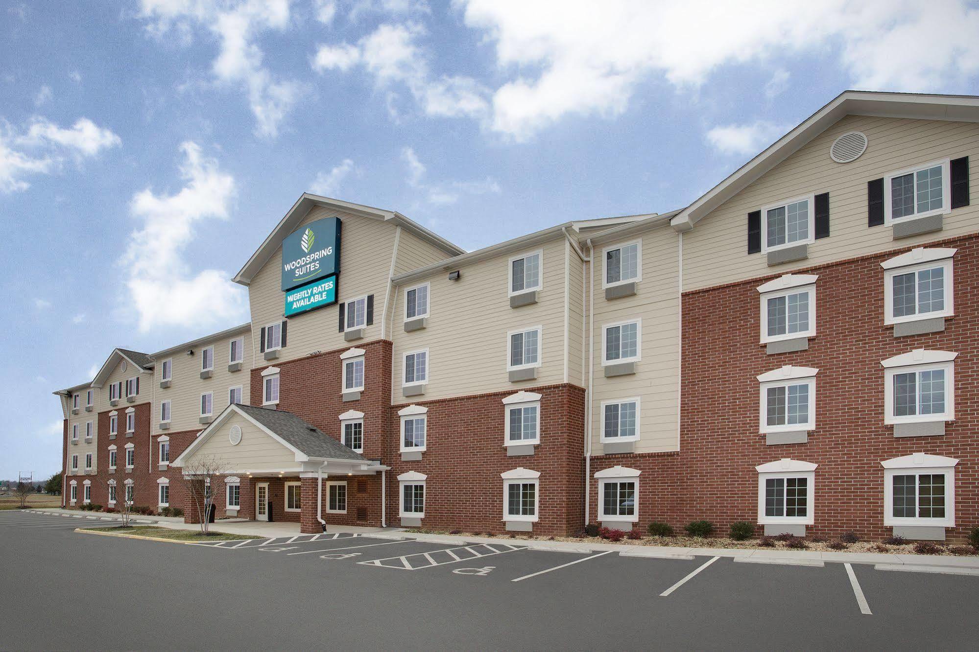 Woodspring Suites Fredericksburg Eksteriør bilde